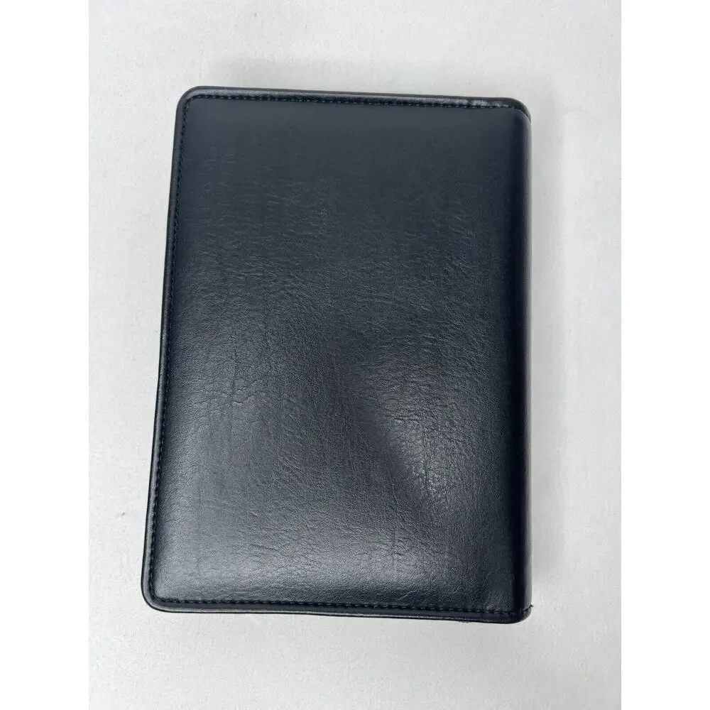 Vintage 2005 Day Runner Black Personal Organizer System 6 Ring Binder Zip